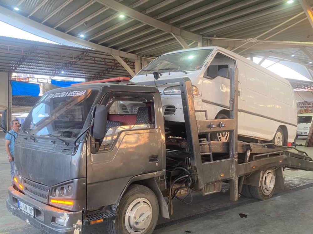 Otomatik Vitesli Araç Nasıl Çekilir? Şanzımanı Bitiren Hata
